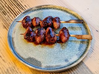 Сатай Качині сердечка в соусі Унагі (80g)