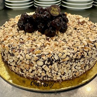 Torta Gelato Croccante All' Amarena - 8/10 persone