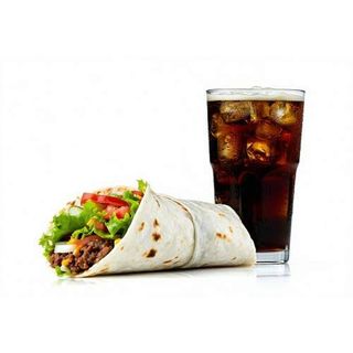 2 Dürüm + acompañamiento + Coca-Cola Sabor Original (1 lt.)