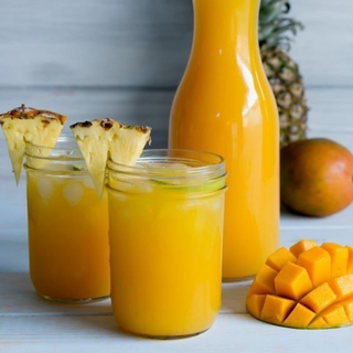 Jus Tropical (Orange mangue-ananas)