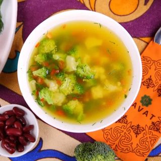 Суп вегетарианский (1 пор.)