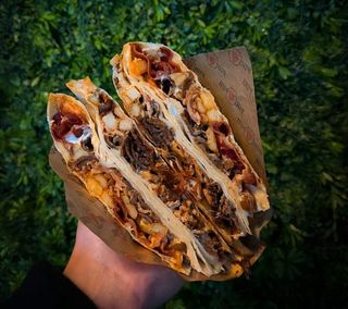 Pirito ser bekon z mięsem wołowo-baranim lub mix