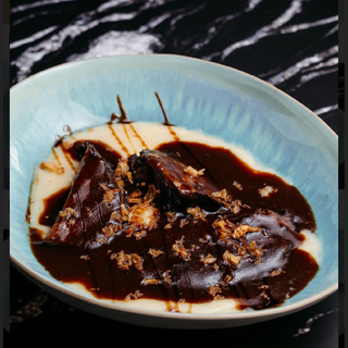 Carrilleras De Ternera Al Vino Tinto