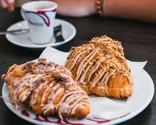 Croissant Folhado Recheado