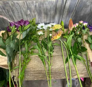 Ramo Variado Pequeño Según Flor De Temporada