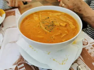 Teleća čorba
