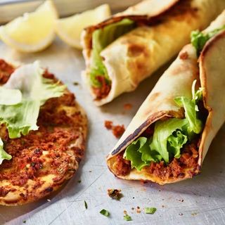 Lahmacun Sólo Carne De Ternera