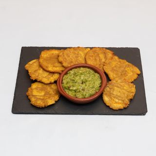 Patacones Con Guacamole Natural..