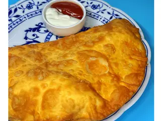 Чебурек зі свининою (170g)