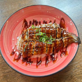 36. Unagi Don