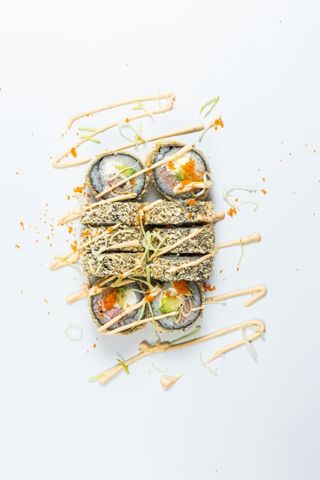 Обсмажений рол з тунцем 300г/10шт