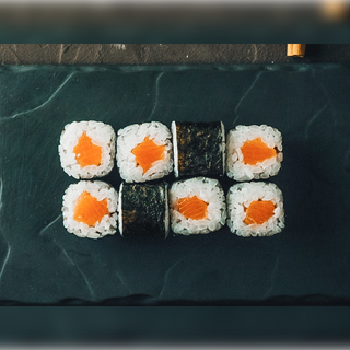 Макі лосось (8шт/115г)