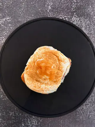 Cinnamon Roll Mar