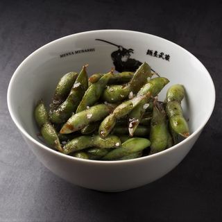 Боби едамаме, обсмажені з чилі та імбиром (160г)