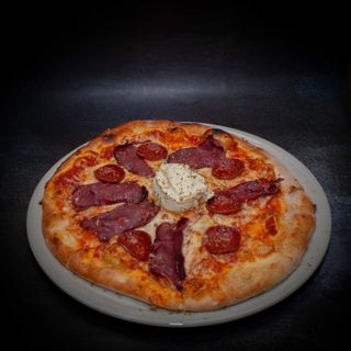 Pizza Bosanka + Coca Cola