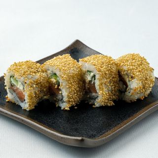 Урамаки филаделфия и сьомга