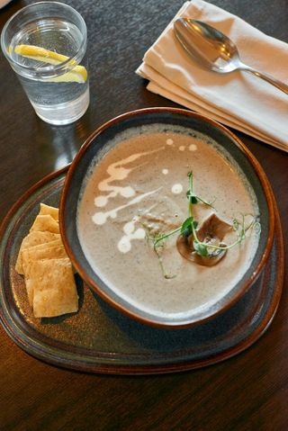 სოკოს კრემ-სუპი