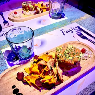 Tartar De Atún Y Aguacate