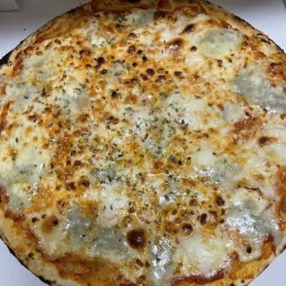 Pizza 4 Quesos (40 Cm.)