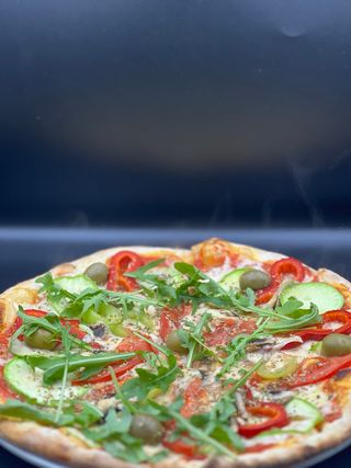 Pizza Vegeteriana mala