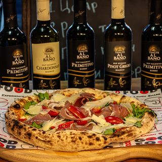 Пица Прошуто крудо фамилна