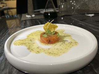 212. Lemon salmone