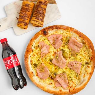 Srednja MORTADELlA E PISTACIO pizza + Coca-Cola 0.5l+ 2x palačinke nutella