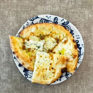 PANE AGLIO MOZZARELLA