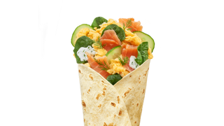 Jajecznica Łosoś Wrap