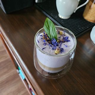 Crown chakra latte machiato