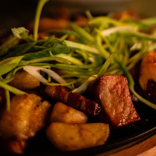 М"ясна пательня Шульц на компанію