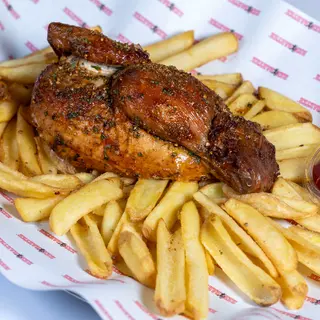 HALF ROASTED CHICKEN con patate fritte
