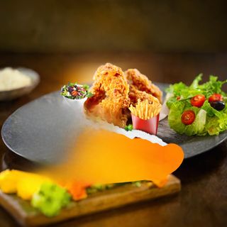 PLAT CRISPY+FRITES+BOISSON