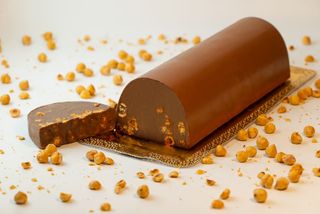 TORRONE CON CREMA DI CIOCCOLATO AL GUSTO DI NOCCIOLA