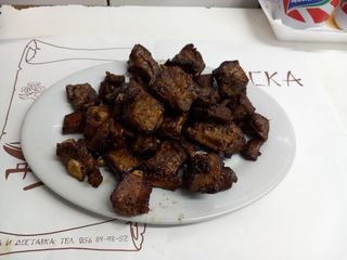 74. Свински ребърца с черен пипер и сол (500гр)