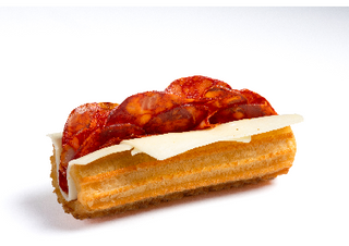CHURRO CHORIZO IBERICO CON QUESO