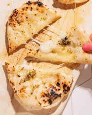 Cheese naan