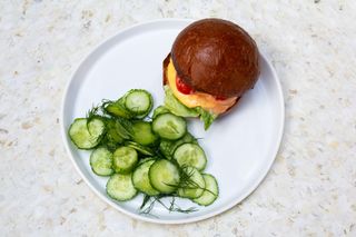 Дитячий бургер