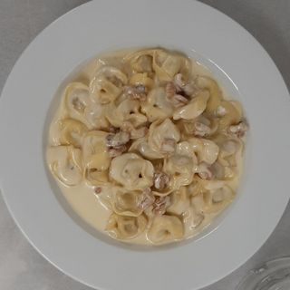 Tortellini Panna E Noci