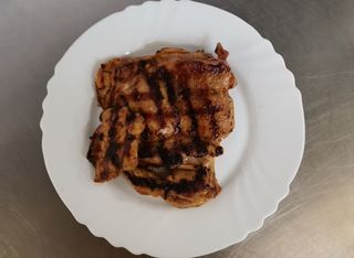 Пилешка пържола (200г)