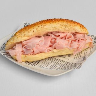 Panino mortadella e formaggio 