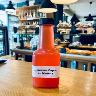 Домашен сироп от малина 500мл