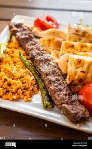 Piatto adana kebab