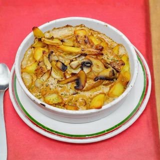 Patatas Gratinadas Con Funghi