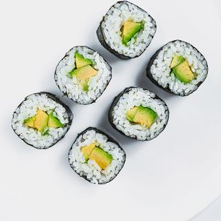 Рол Авокадо макі (200г/6шт)