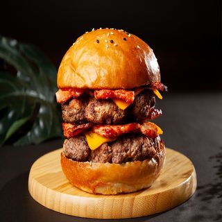 ბეკონატორი