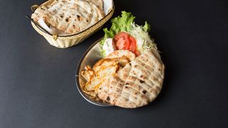 Punjeni pileći file na žaru