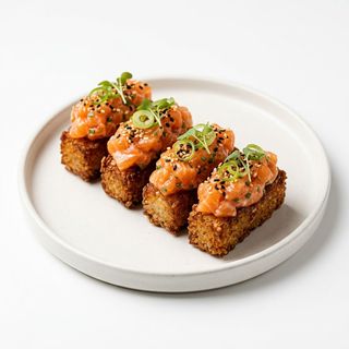 Crispy Rice De Salmón (4 uds.)