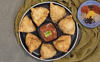 Samosa vegetariană - de post
