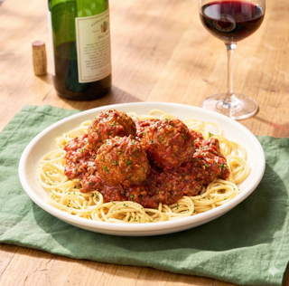 Spaghetti Y Albóndigas